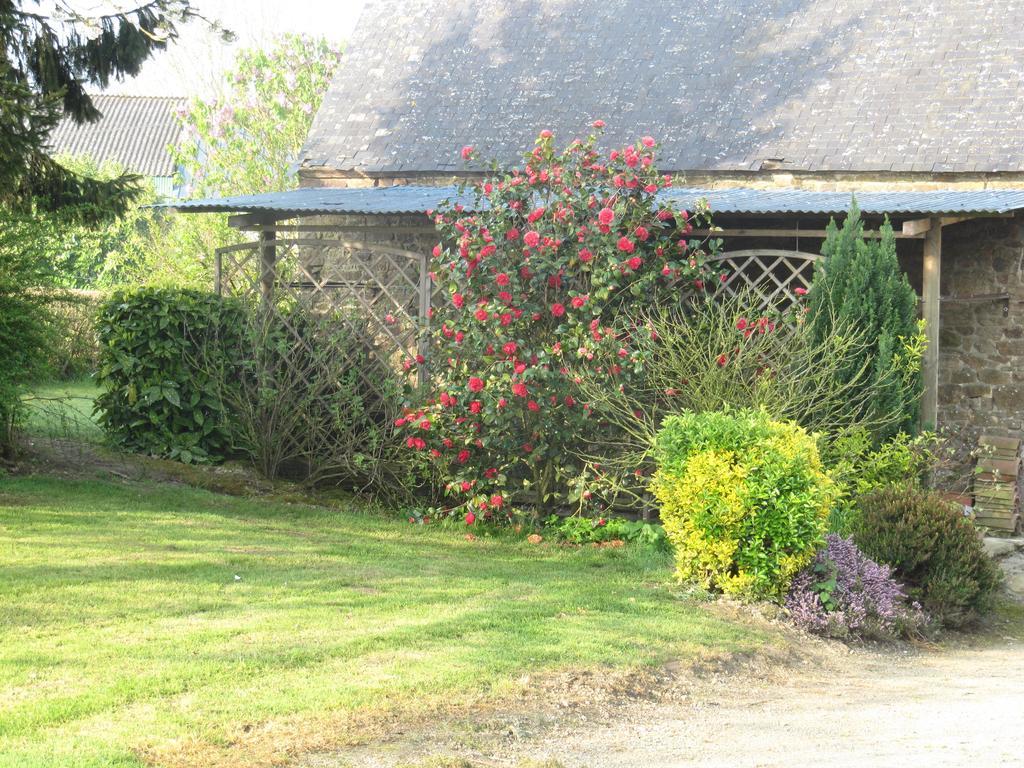 Chambres D'Hotes La Pinderie Val-Couesnon Kültér fotó