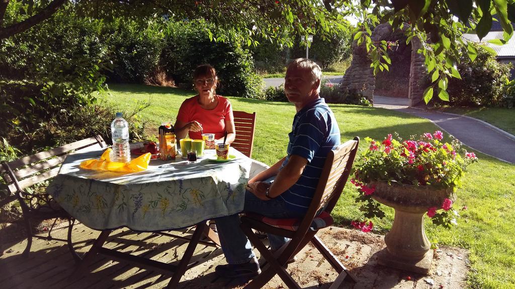 Chambres D'Hotes La Pinderie Val-Couesnon Kültér fotó